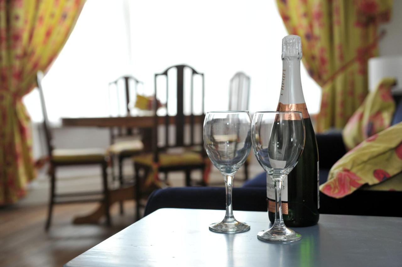Beechurst Serviced Apartments Cheltenham Extérieur photo