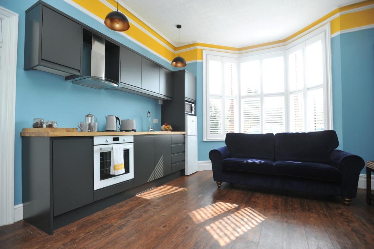 Beechurst Serviced Apartments Cheltenham Extérieur photo