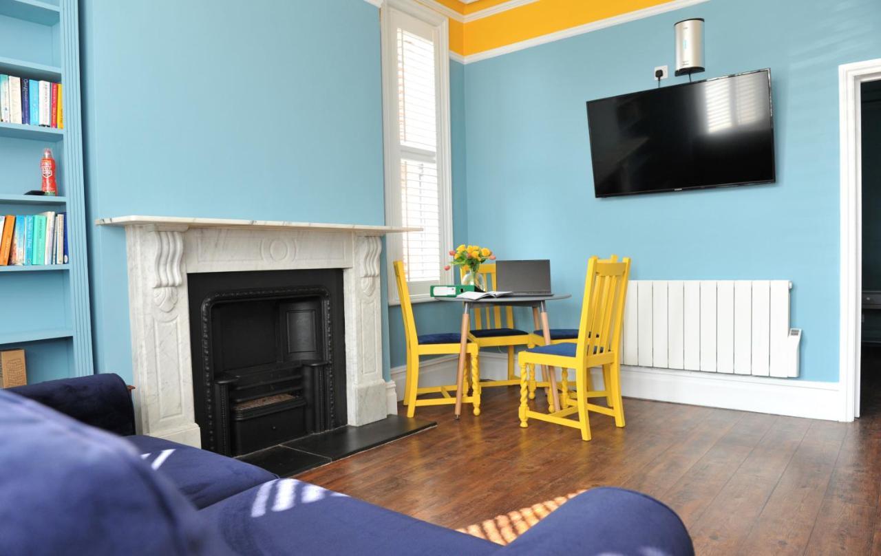 Beechurst Serviced Apartments Cheltenham Extérieur photo