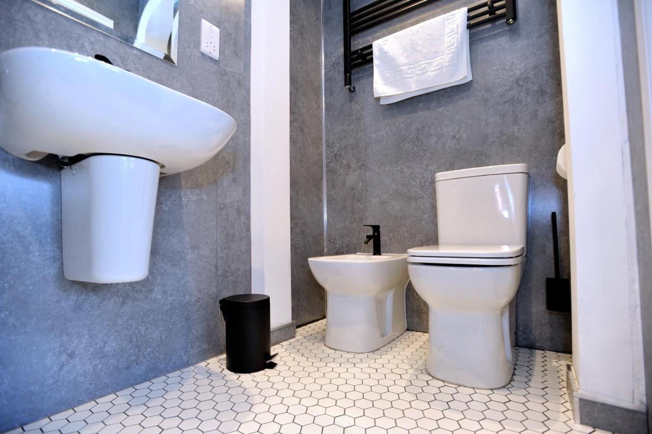Beechurst Serviced Apartments Cheltenham Extérieur photo